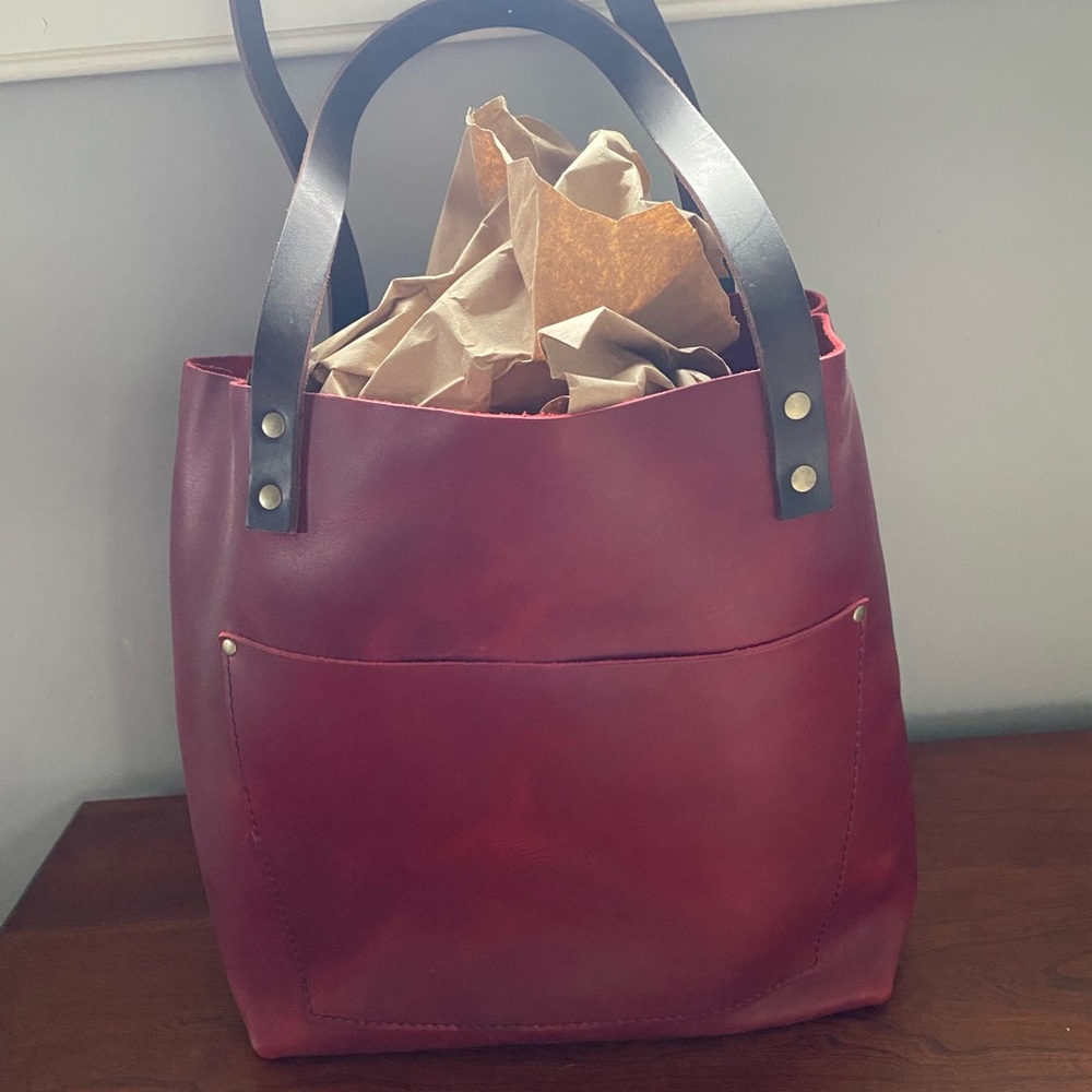 Portland Leather Goods Medium Tote True Red with Brown Handles